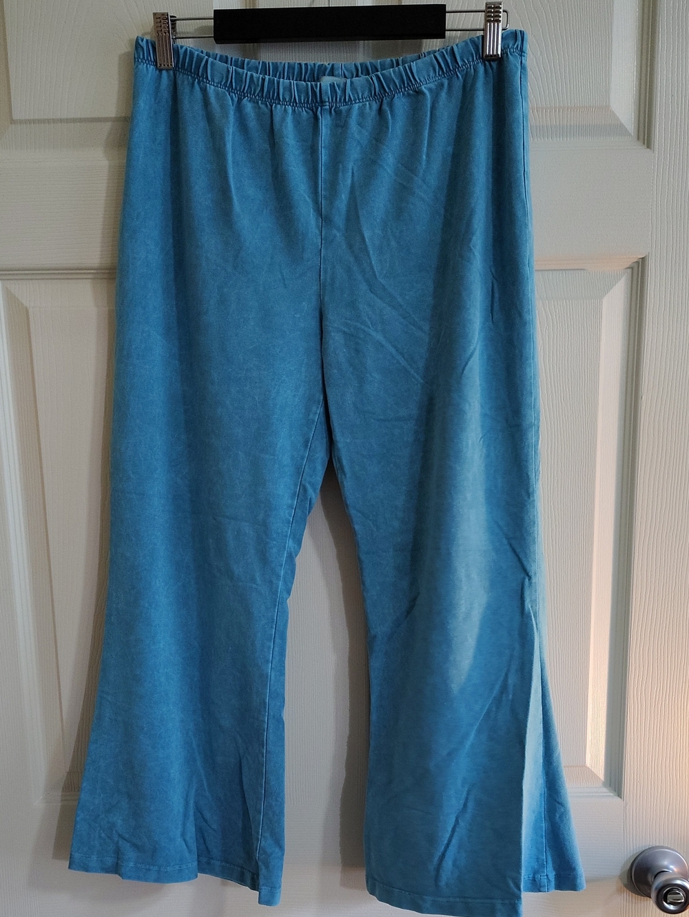 Women's Beautiful Deep Teal Blue Pull On Ankle Pants
